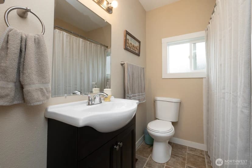 Property photo for 612 Main Avenue, Morton photo 22