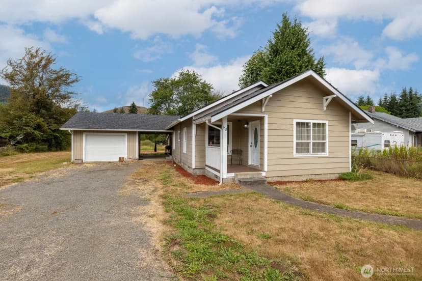 Property photo for 612 Main Avenue, Morton photo 5