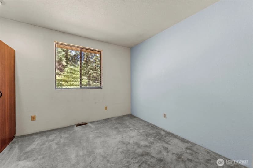 Property photo for 9208 147th Street E, Puyallup photo 17