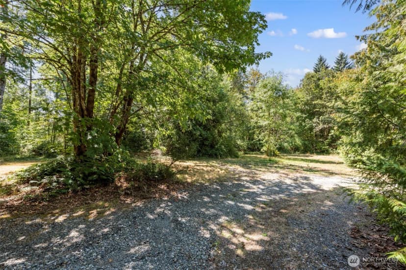 Property photo for 9208 147th Street E, Puyallup photo 22