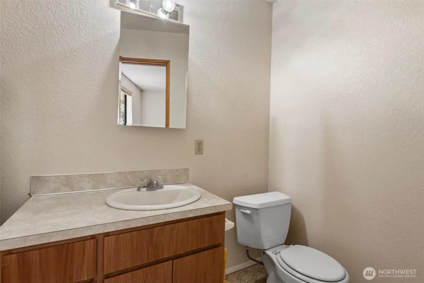 Property photo for 9208 147th Street E, Puyallup photo 15