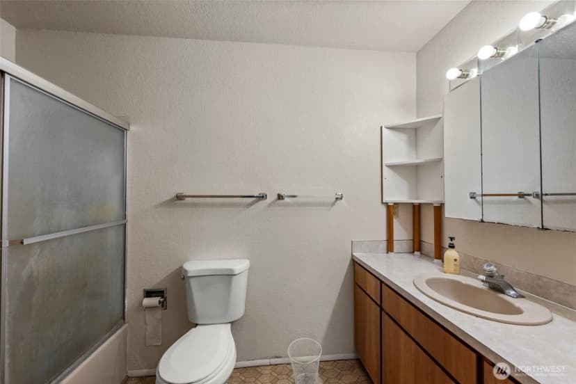 Property photo for 9208 147th Street E, Puyallup photo 18
