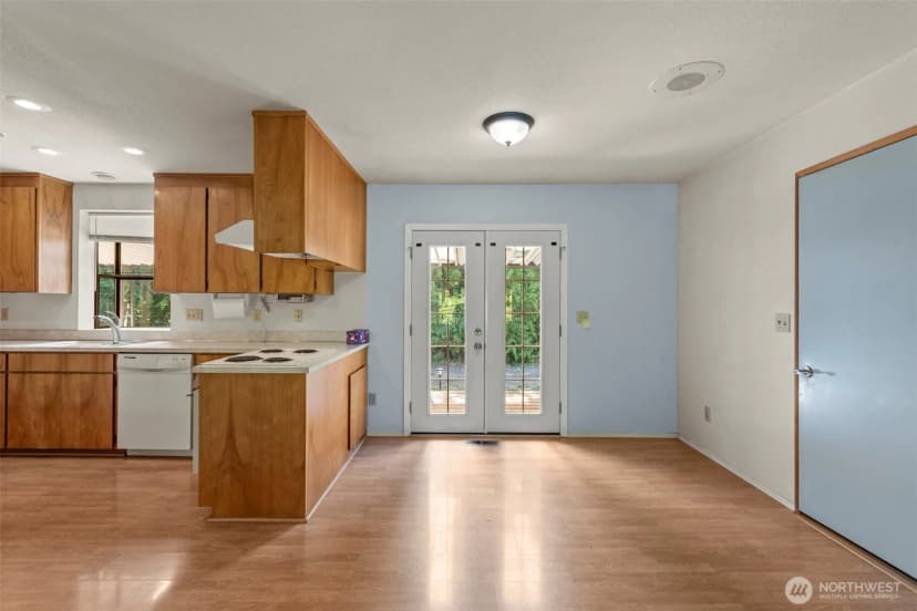 Property photo for 9208 147th Street E, Puyallup photo 10