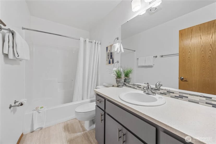 Property photo for 100 Lake Chelan Shores Drive #16-7&8, Chelan photo 4