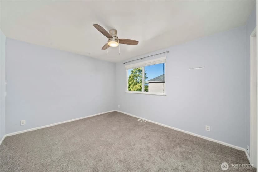 Property photo for 30040 128th Court Se, Auburn photo 22