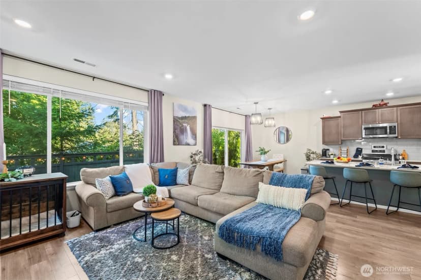 Property photo for 32540 Granite Court, Black Diamond photo 23