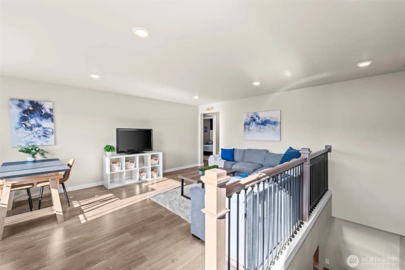Property photo for 32540 Granite Court, Black Diamond photo 26
