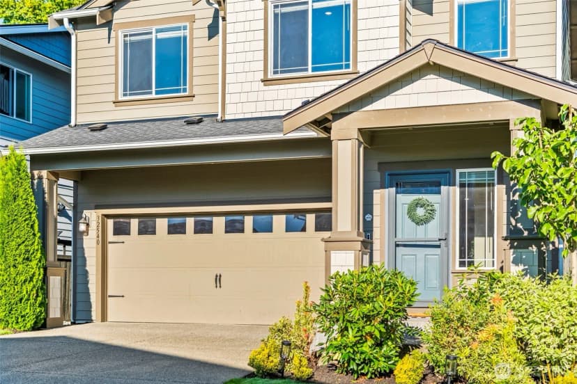 Property photo for 32540 Granite Court, Black Diamond photo 6