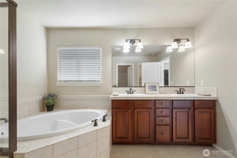 Property photo for 6316 43rd Street E, Fife photo 18
