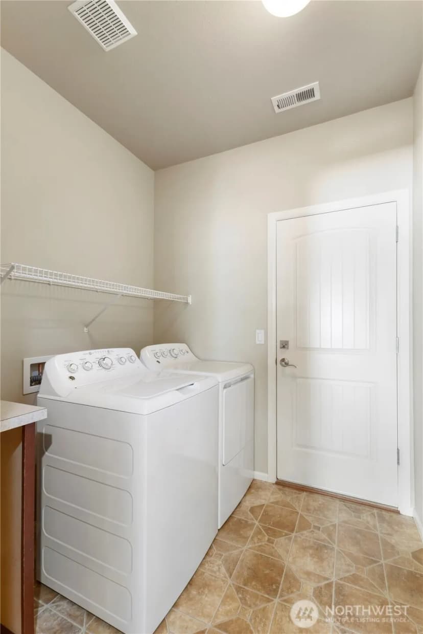Property photo for 6316 43rd Street E, Fife photo 10