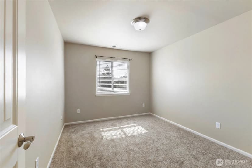 Property photo for 6316 43rd Street E, Fife photo 25