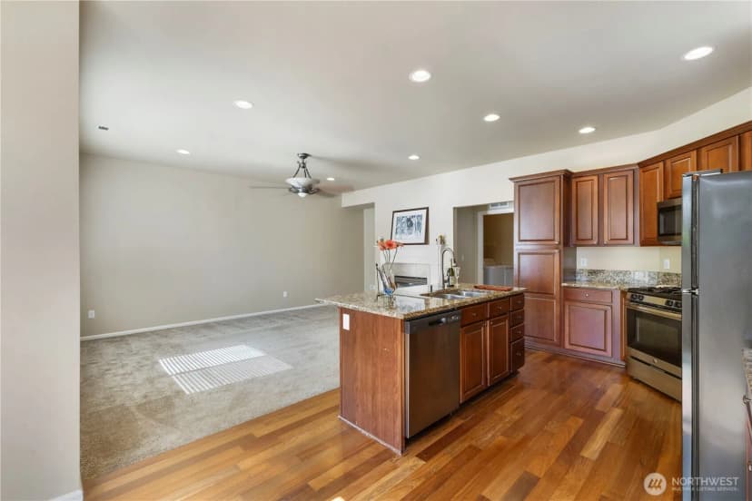 Property photo for 6316 43rd Street E, Fife photo 7