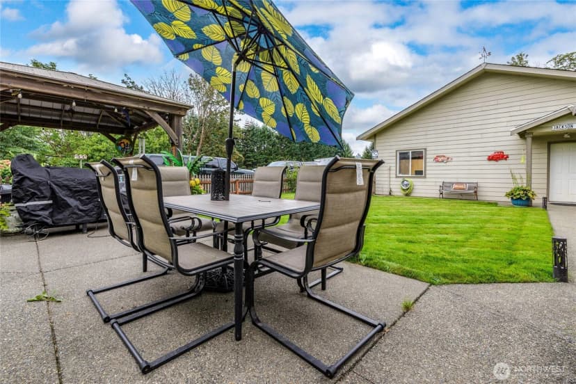 Property photo for 14927 128th Street E, Puyallup photo 19
