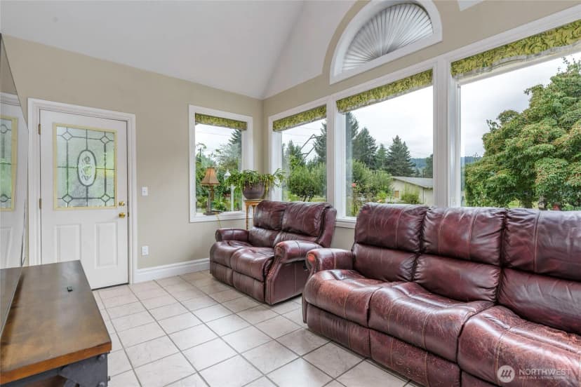Property photo for 14927 128th Street E, Puyallup photo 12