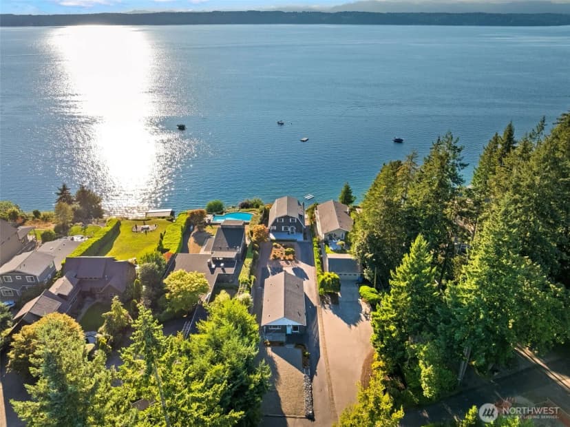 Property photo for 4026 Forest Beach Drive Nw, Gig Harbor photo 40