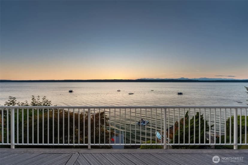 Property photo for 4026 Forest Beach Drive Nw, Gig Harbor photo 10