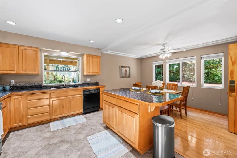 Property photo for 10813 123rd Avenue Nw, Gig Harbor photo 10