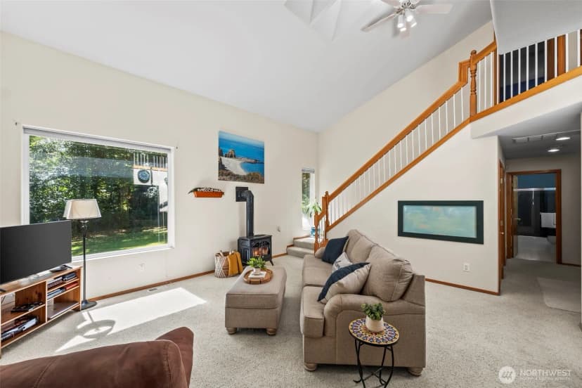 Property photo for 10813 123rd Avenue Nw, Gig Harbor photo 6