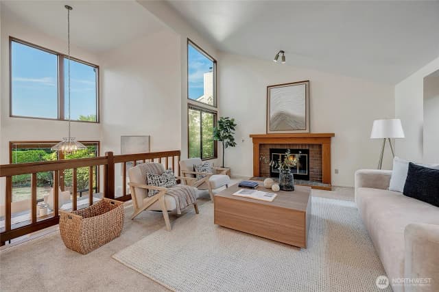 Property photo for 14761 Se 63rd Street, Bellevue photo 4