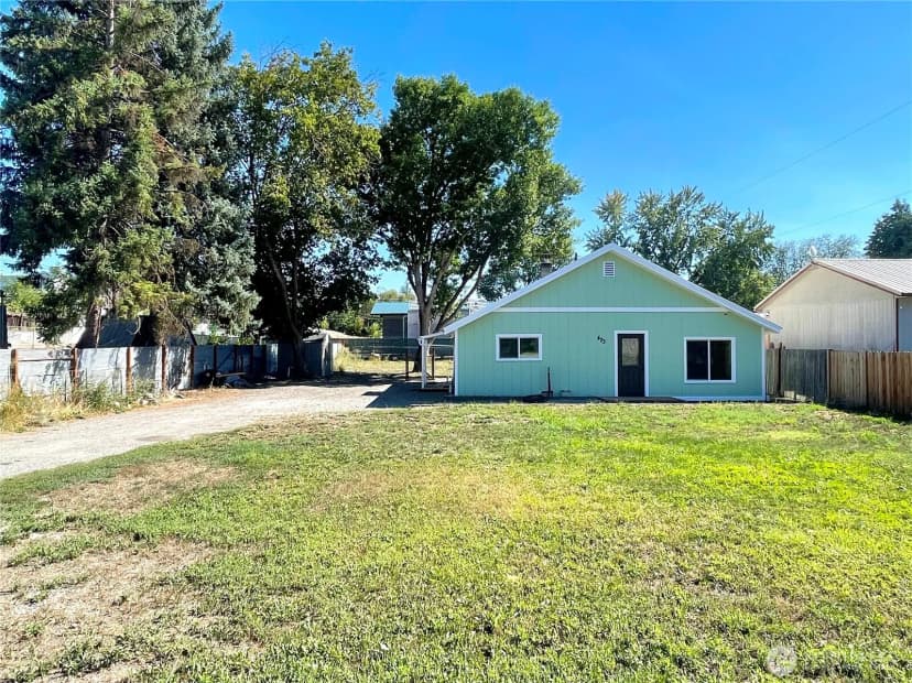 Property photo for 423 3rd Avenue W, Omak photo 27