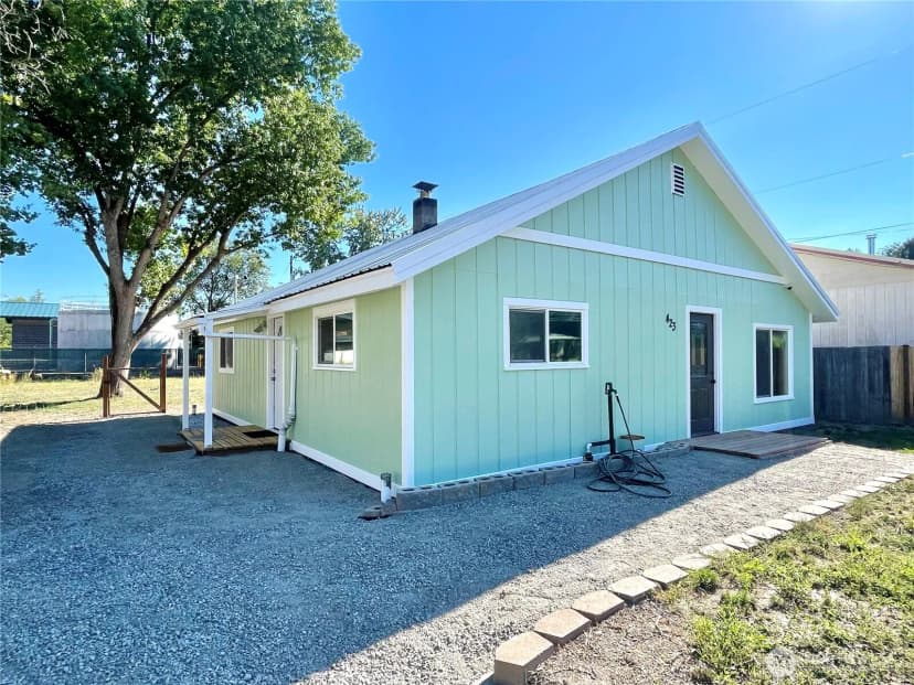 Property photo for 423 3rd Avenue W, Omak photo 36