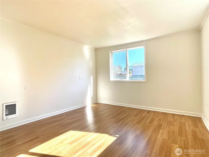 Property photo for 423 3rd Avenue W, Omak photo 23