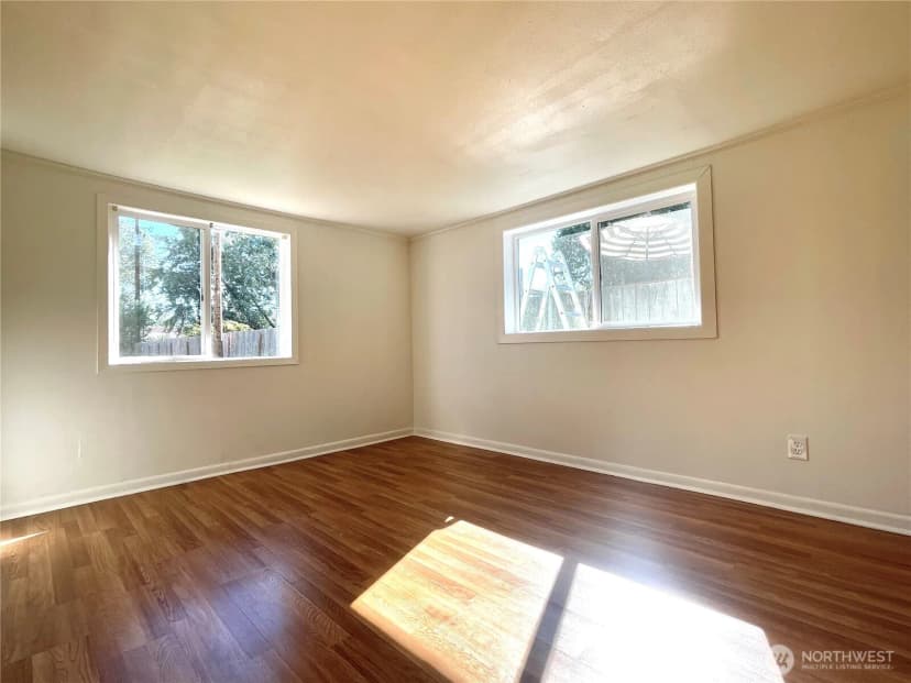 Property photo for 423 3rd Avenue W, Omak photo 24