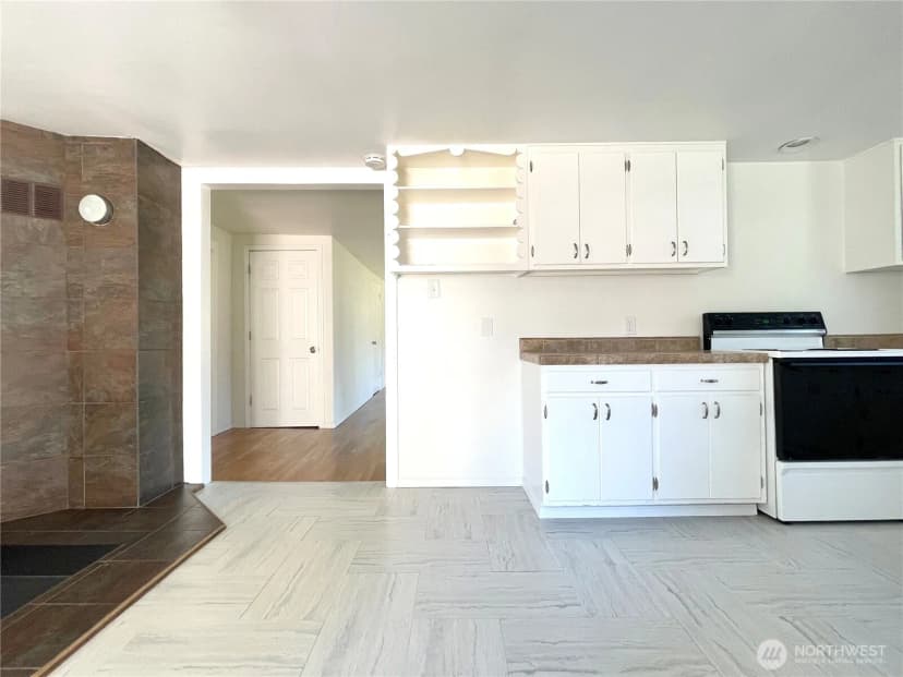 Property photo for 423 3rd Avenue W, Omak photo 13