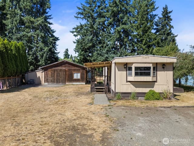 Property photo for 8619 Sequoia Court Se, Yelm photo 3