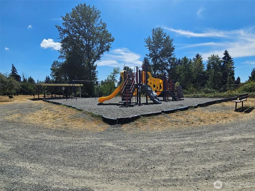 Property photo for 8619 Sequoia Court Se, Yelm photo 38