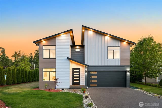 Property photo for 8560 Siena Court, Blaine