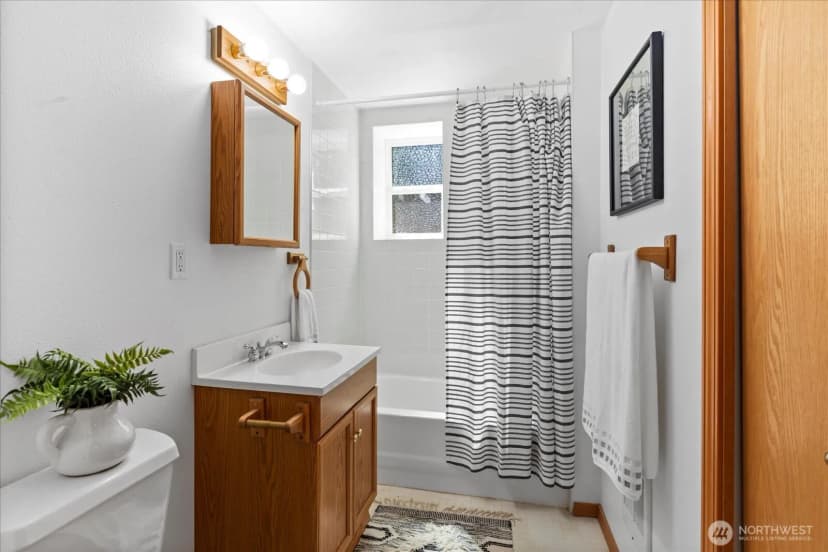 Property photo for 20319 28th Avenue W, Lynnwood photo 19