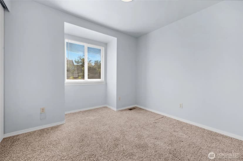 Property photo for 17732 27th Avenue Ne, Marysville photo 12