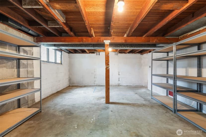 Property photo for 4224 3rd Avenue Nw, Seattle photo 26