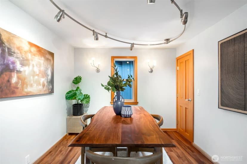 Property photo for 4224 3rd Avenue Nw, Seattle photo 11