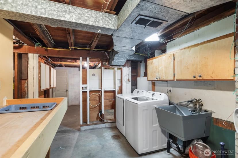 Property photo for 4224 3rd Avenue Nw, Seattle photo 29