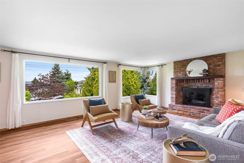 Property photo for 4224 3rd Avenue Nw, Seattle photo 6