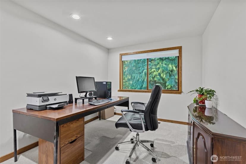 Property photo for 2713 224th Avenue Ne, Sammamish photo 26