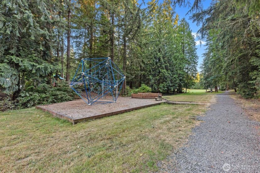 Property photo for 2713 224th Avenue Ne, Sammamish photo 37