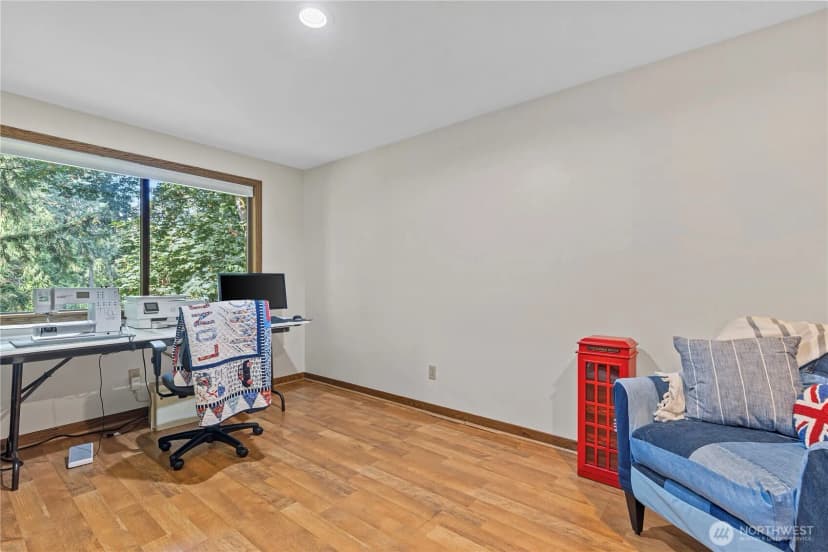 Property photo for 2713 224th Avenue Ne, Sammamish photo 24