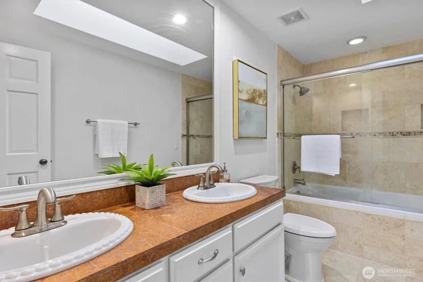 Property photo for 2713 224th Avenue Ne, Sammamish photo 27