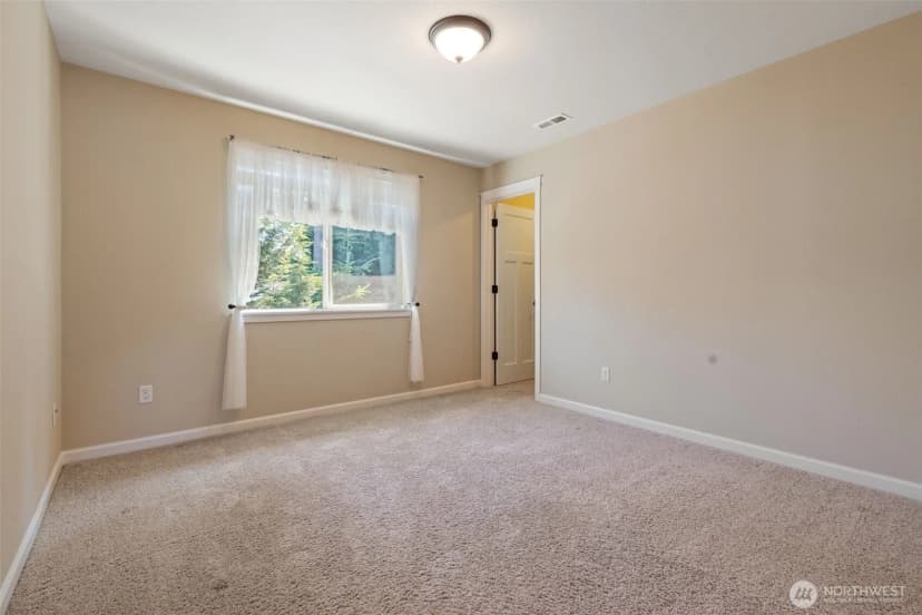 Property photo for 4100 Jude Court Ne, Lacey photo 25