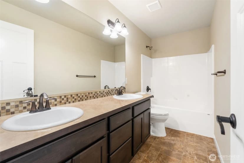 Property photo for 4100 Jude Court Ne, Lacey photo 26