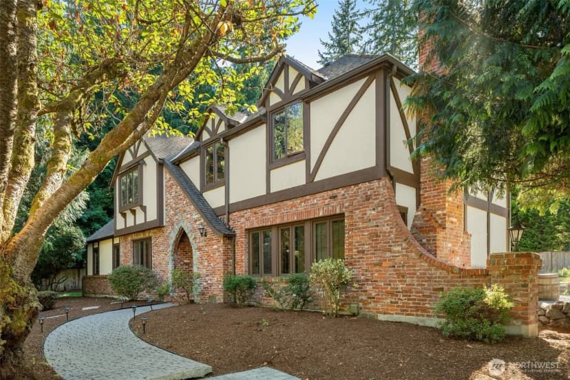 Property photo for 23330 75th Avenue Se, Woodinville photo 2