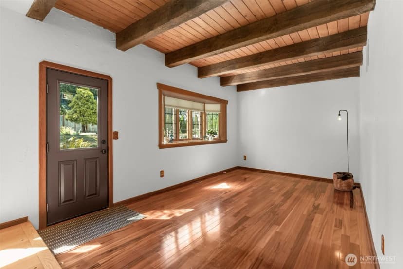 Property photo for 23330 75th Avenue Se, Woodinville photo 14