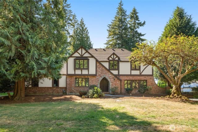 Property photo for 23330 75th Avenue Se, Woodinville