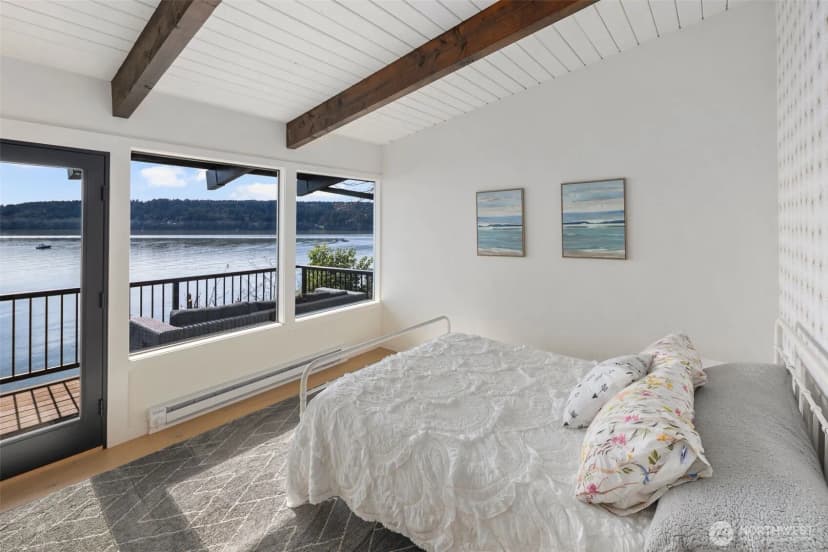 Property photo for 28605 Manzanita Beach Road Sw, Vashon photo 16