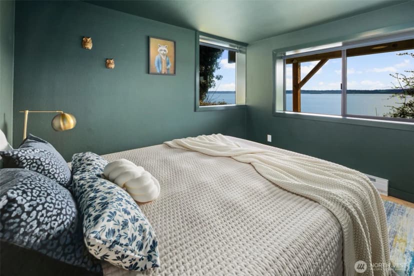 Property photo for 28605 Manzanita Beach Road Sw, Vashon photo 24