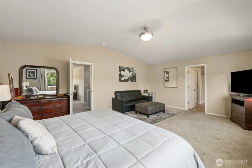 Property photo for 921 81st Street Ct E, Tacoma photo 18