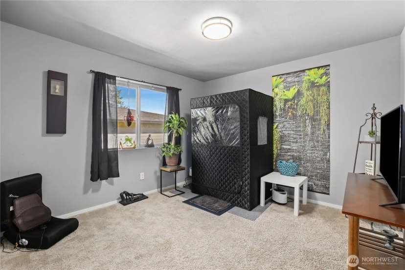 Property photo for 921 81st Street Ct E, Tacoma photo 24